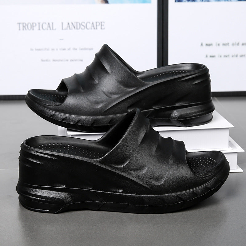 Pantufas de verão com sola grossa e salto alto, confortáveis e antiderrapantes